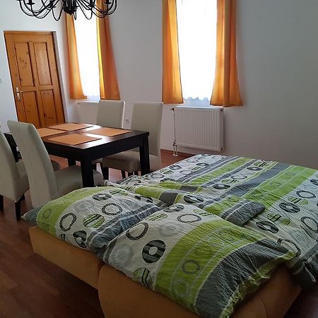 Apartman Kaszas Central Mosonmagyarovar Luaran gambar