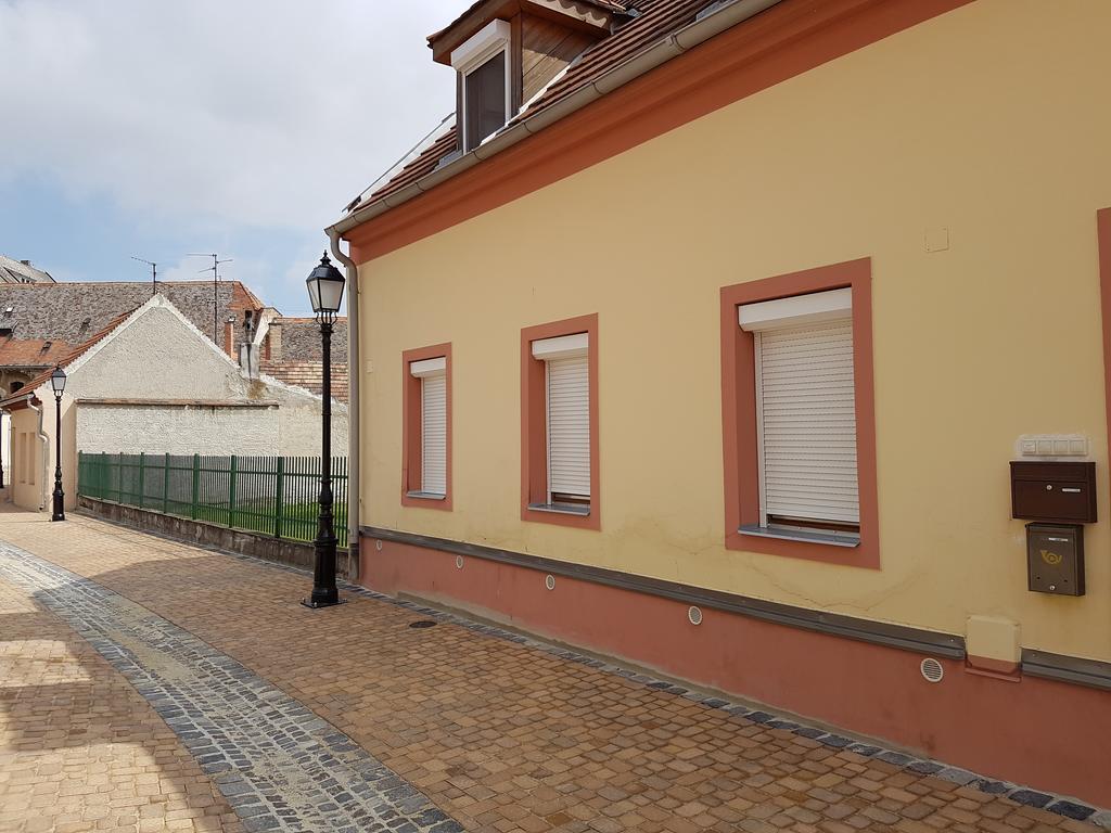 Apartman Kaszas Central Mosonmagyarovar Luaran gambar
