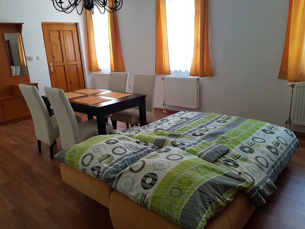 Apartman Kaszas Central Mosonmagyarovar Luaran gambar